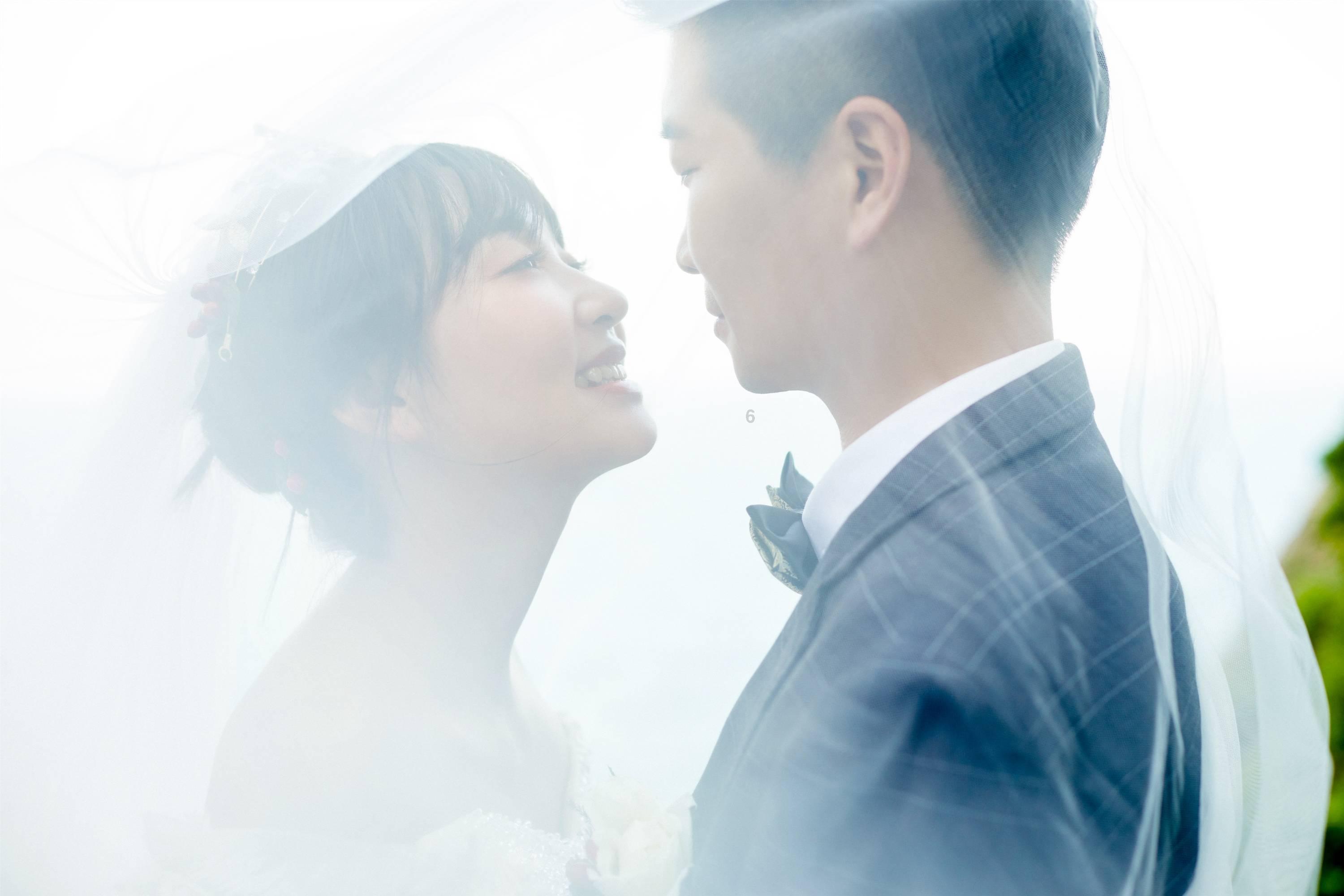 为什么父母生了二胎觉得老大有义务帮忙带孩子？游戏画面